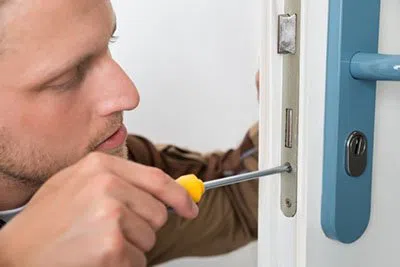 Super Locksmith Services Dallas, TX 972-908-5984 Super Locksmith Services Dallas, TX 972-908-5984 - 29-3